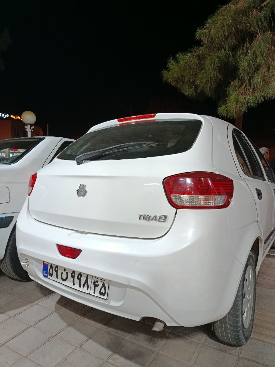 تیبا 2 سفید مدل 1400 - سالم و کم کارکرد