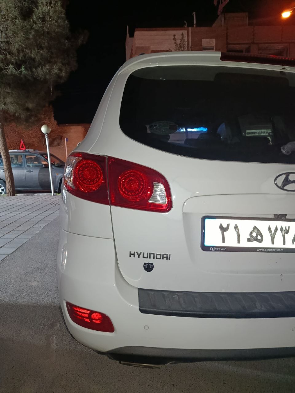 سانتافه 2008 سفید سالم و با نامه کارشناسی